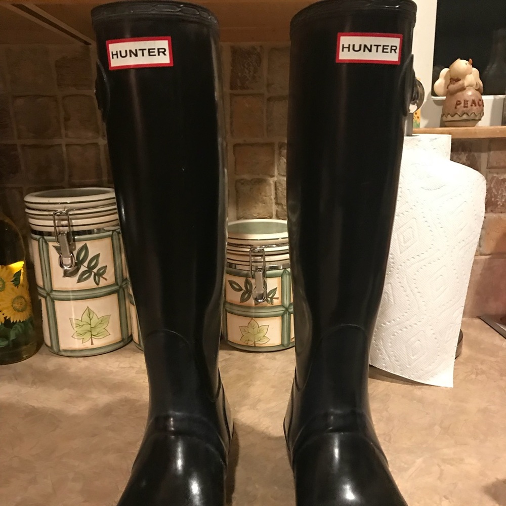 Hunter Rain Boots, gently used - Picture 2 of 5